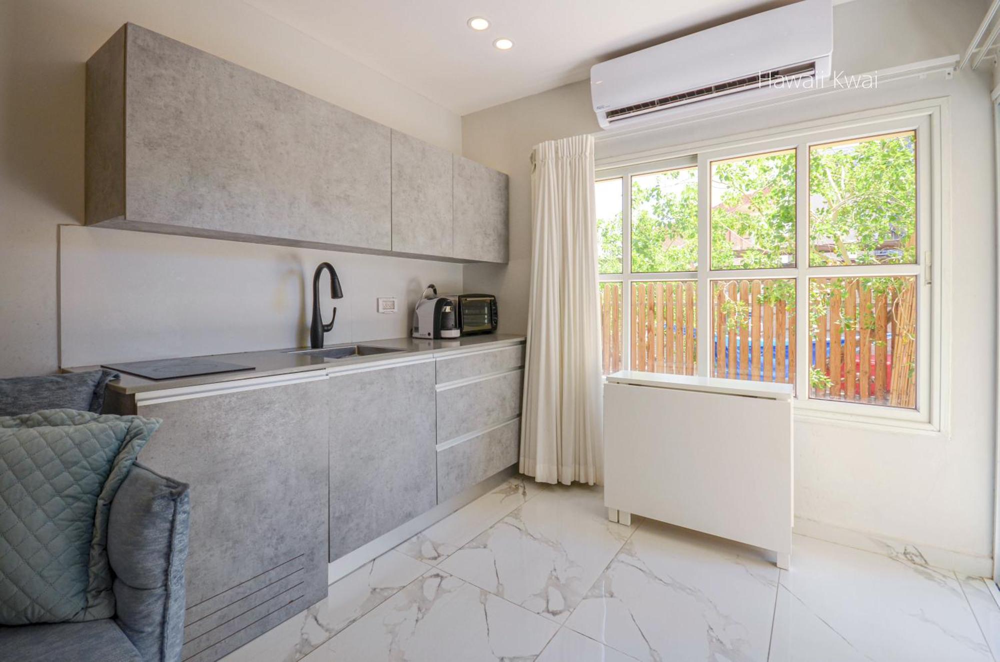 Amazing Studio And 1 Bedroom Apartments In エイラート エクステリア 写真